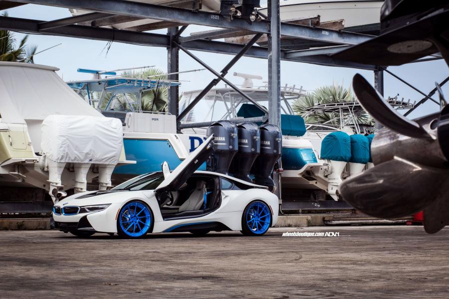  BMW i8 on ADV.1 Wheels (ADV10RMV2SL) 2015 года  (фото 11 из 18)